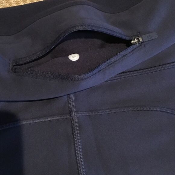 LULULEMON LEGGINGS FLURRY UP SHR TIGHT 25” STNB - Picture 8 of 9